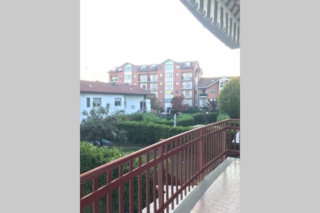 Luca'S Home Pinerolo ภายนอก รูปภาพ